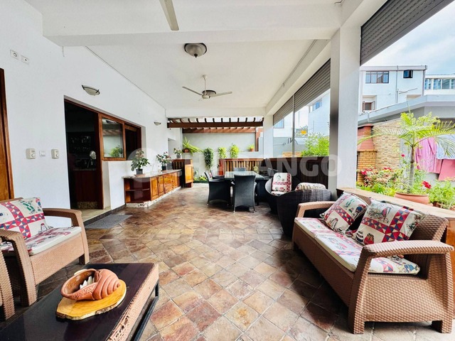 #2620 - Casa para Arrendamento em Maputo - Maputo