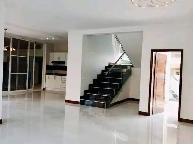 Casa para Arrendamento em Maputo - 4