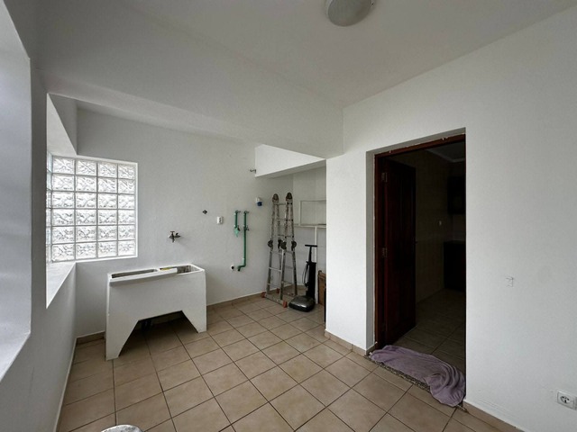 Apartamento para Arrendamento em Maputo - 5