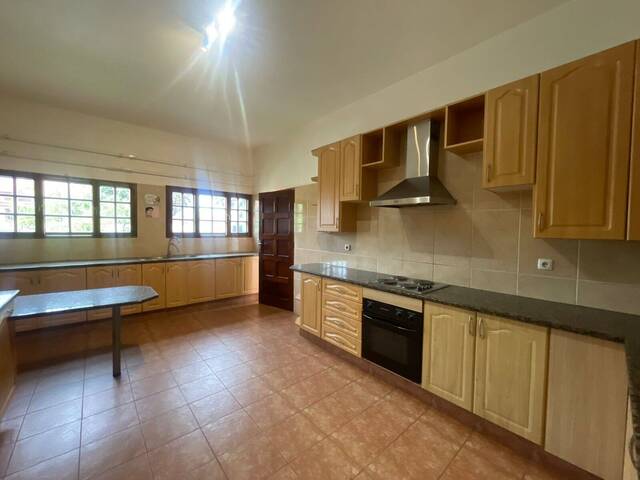 Casa para Arrendamento em Maputo - 2