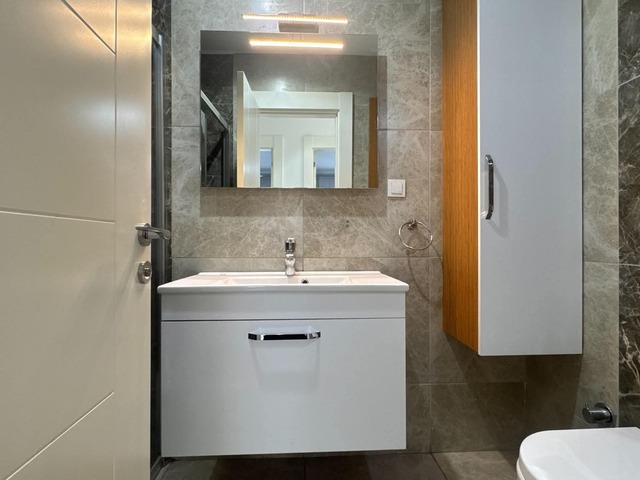 Apartamento para Arrendamento em Maputo - 2