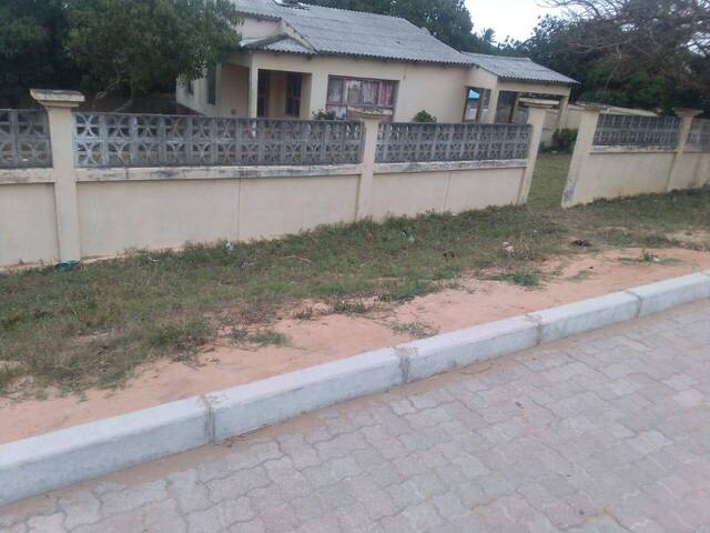 #2766 - Casa para Venda em Bilene - Gaza