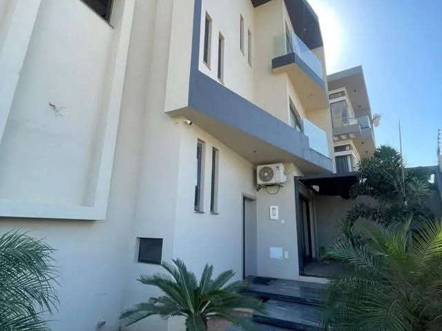 Casa para Venda em Maputo - 2