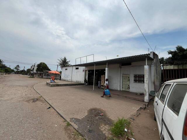 #2776 - Depósito para Venda em Maputo - Maputo