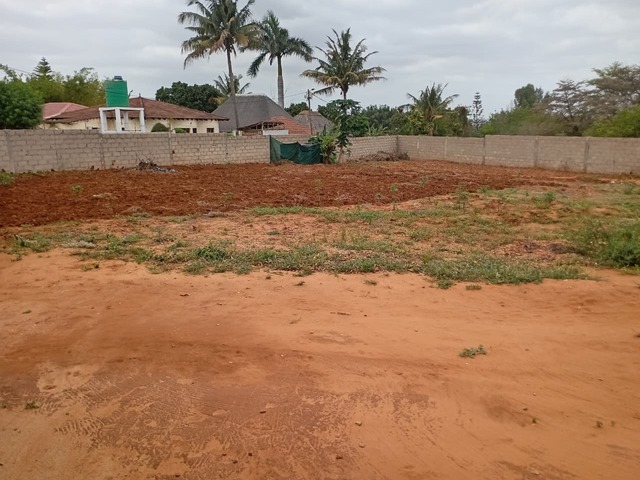 #2798 - Terreno para Venda em Maputo - Maputo