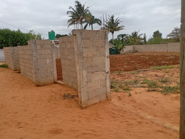 #2798 - Terreno para Venda em Maputo - Maputo