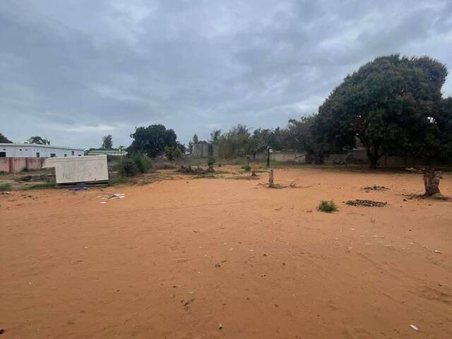 Terreno para Venda em Maputo - 4