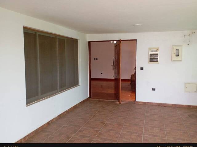 Casa para Arrendamento em Maputo - 2