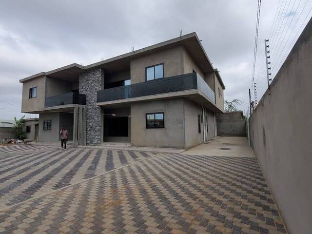 Apartamento para Arrendamento em Maputo - 2