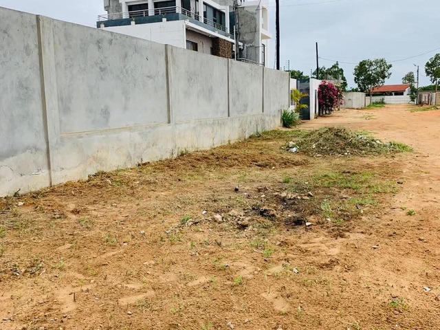 Terreno para Venda em Maputo - 4