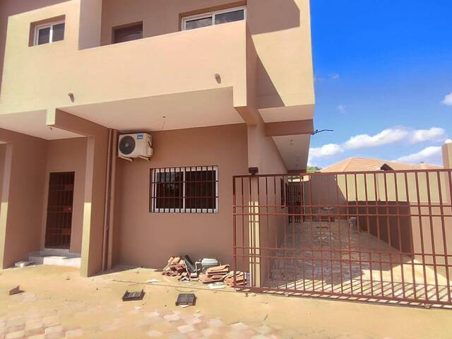 Apartamento para Arrendamento em Maputo - 2