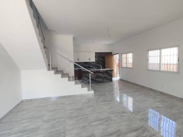 Apartamento para Arrendamento em Maputo - 4