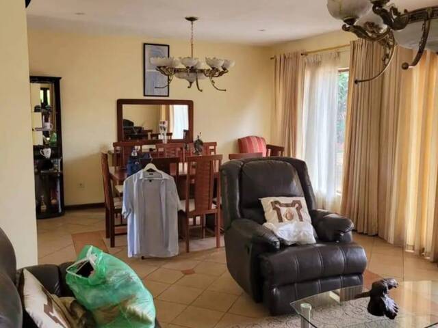 Casa para Arrendamento em Maputo - 2
