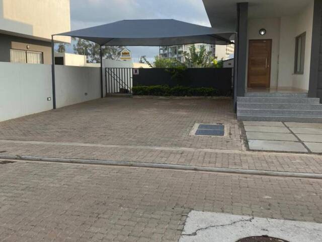 Casa para Arrendamento em Maputo - 4