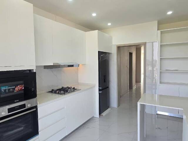 Apartamento para Arrendamento em Maputo - 3