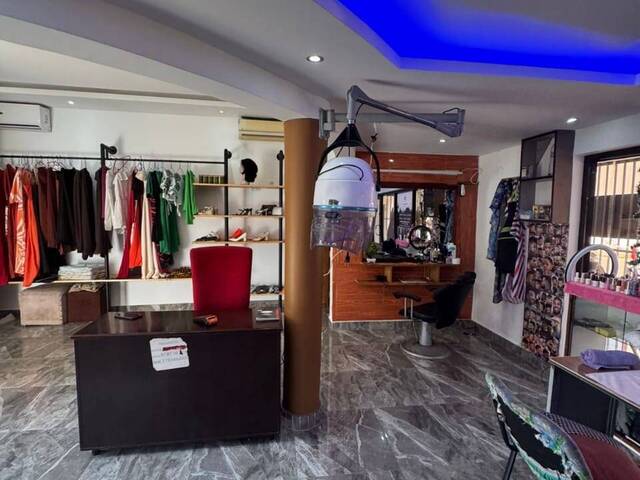 #3041 - Salão Comercial para Arrendamento em Maputo - Maputo