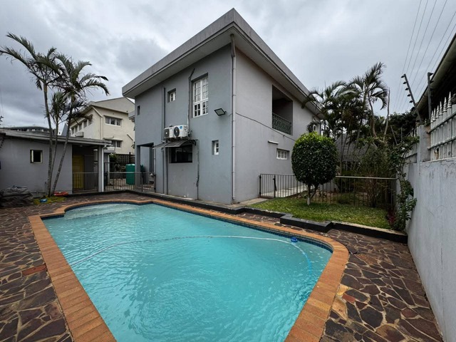 #3084 - Casa para Arrendamento em Maputo - Maputo