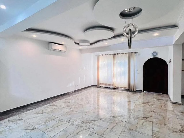 Casa para Arrendamento em Maputo - 4