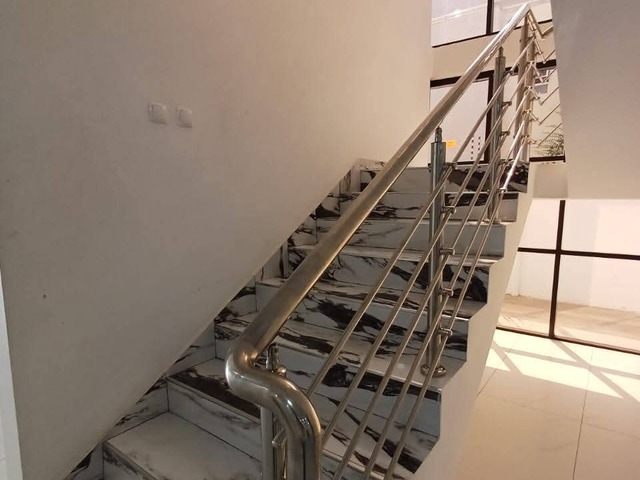 #3128 - Casa para Arrendamento em Maputo - Maputo