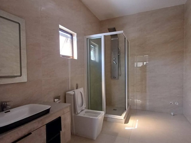 Casa para Arrendamento em Maputo - 4