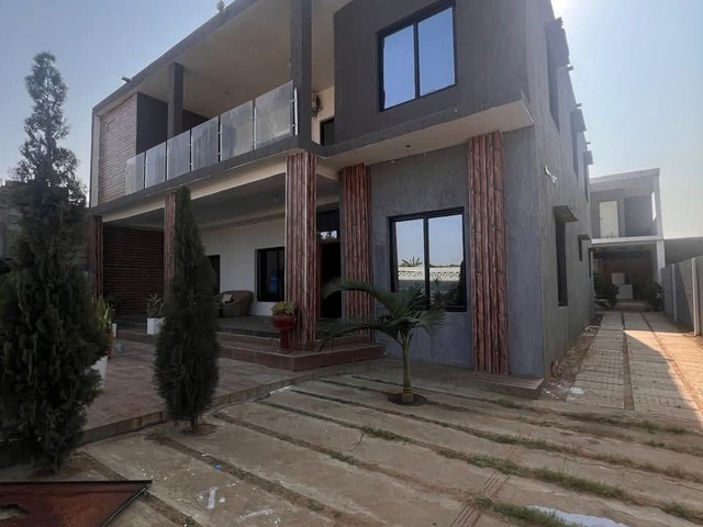 #3142 - Casa para Venda em Maputo - Maputo