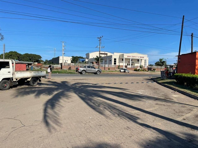 #3143 - Ponto Comercial para Venda em Maputo - Maputo