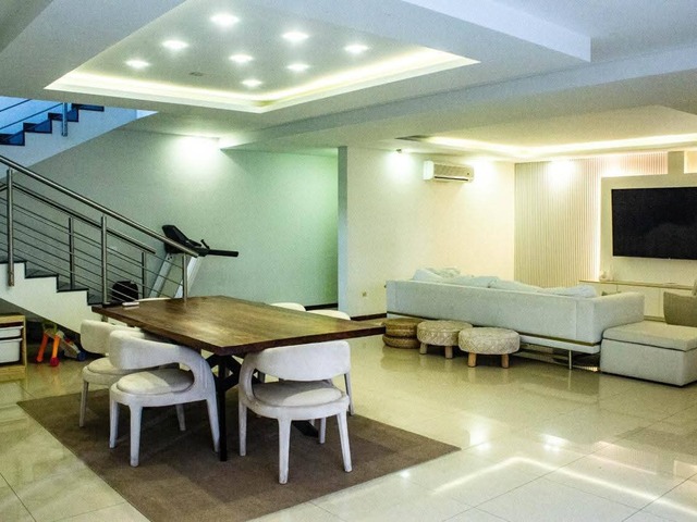 #3156 - Casa para Arrendamento em Maputo - Maputo