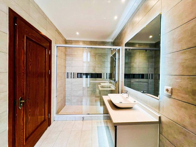 Apartamento para Arrendamento em Maputo - 5