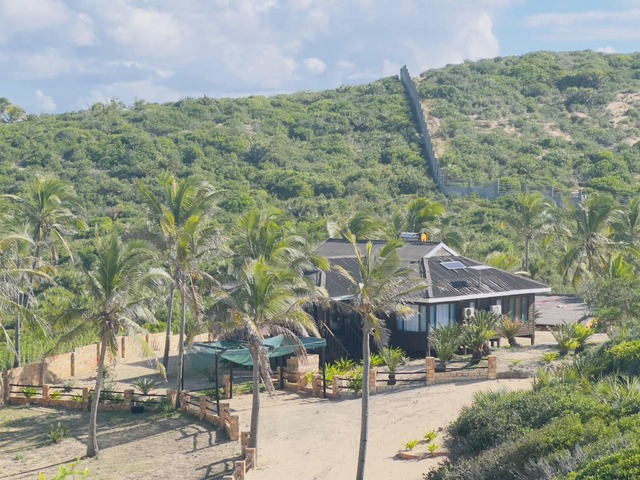 #3183 - Conjunto Comercial para Venda em Inhambane - Inhambane