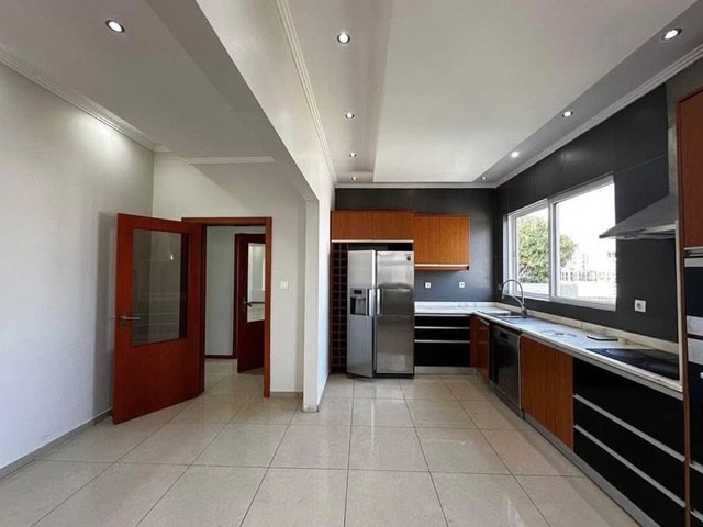 Casa para Arrendamento em Maputo - 5