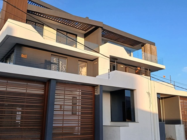 #3194 - Casa para Venda em Maputo - Maputo