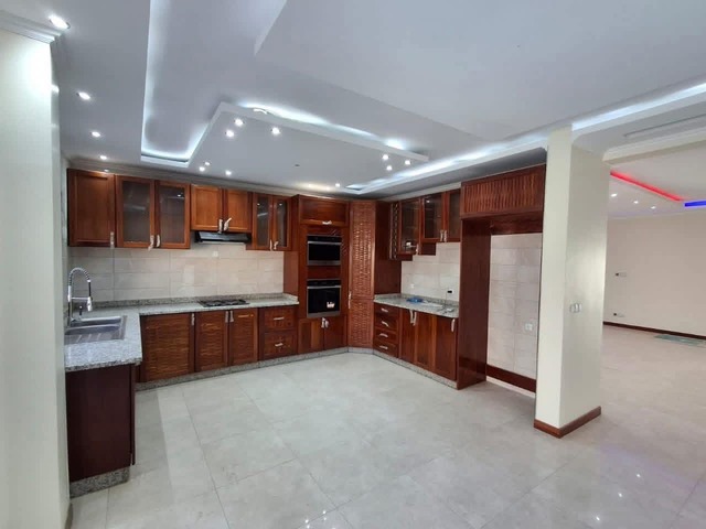 #3208 - Casa para Venda em Maputo - Maputo