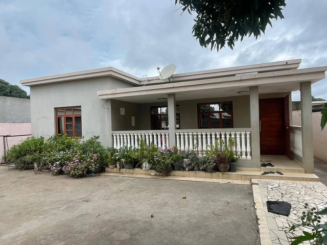 #3210 - Casa para Venda em Maputo - Maputo