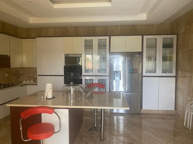 #3225 - Casa para Venda em Maputo - Maputo