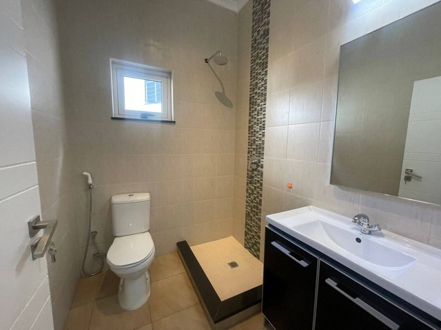 Casa para Arrendamento em Maputo - 4