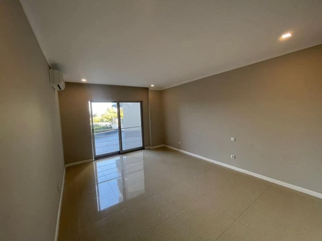 Apartamento para Arrendamento em Maputo - 3