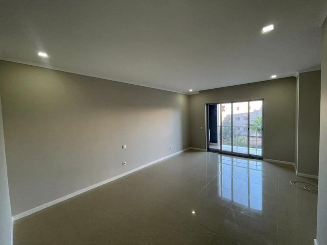 Apartamento para Arrendamento em Maputo - 5
