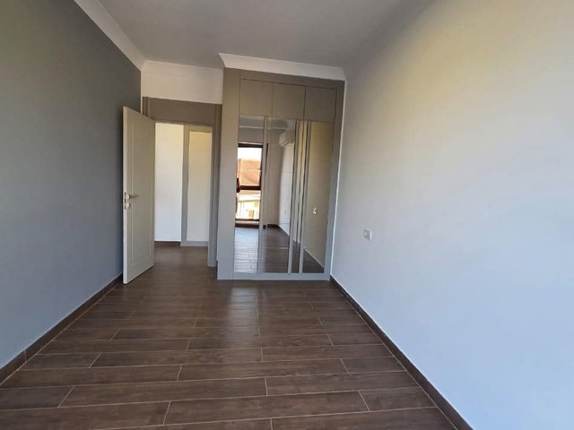 Apartamento para Arrendamento em Maputo - 2