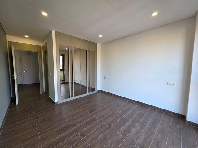 Apartamento para Arrendamento em Maputo - 5
