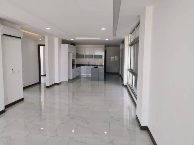Apartamento para Arrendamento em Maputo - 4
