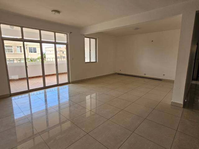 Apartamento para Arrendamento em Maputo - 3