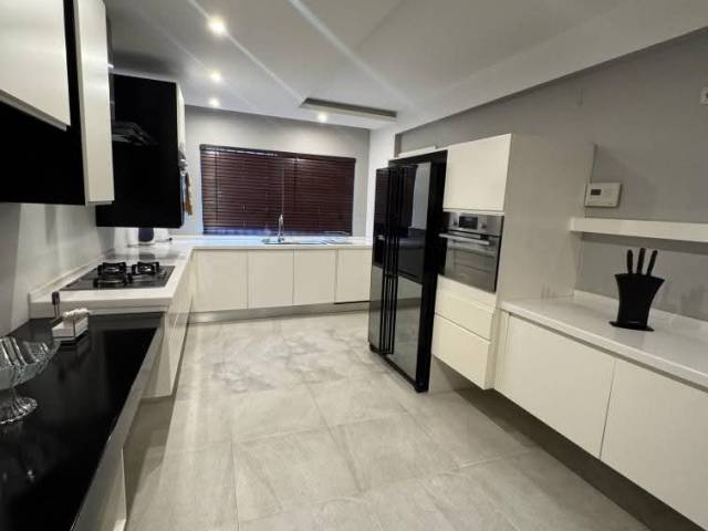 Apartamento para Arrendamento em Maputo - 3