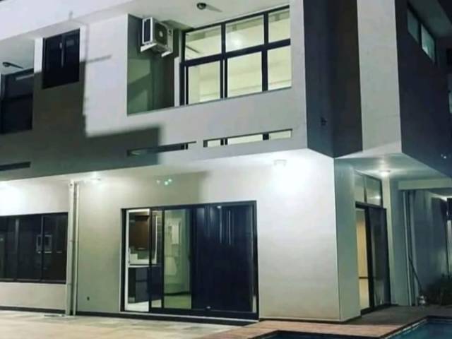 Triplex para Venda em Maputo - 4