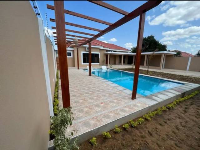Casa para Venda em Maputo - 3