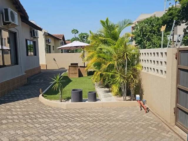 Casa para Arrendamento em Maputo - 2
