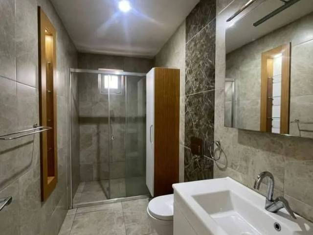 Apartamento para Arrendamento em Maputo - 5