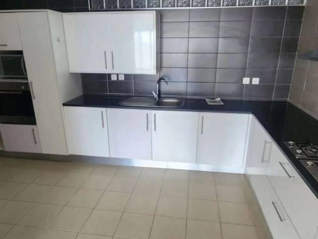 Apartamento para Arrendamento em Maputo - 4