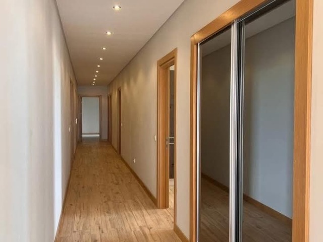 Apartamento para Arrendamento em Maputo - 5