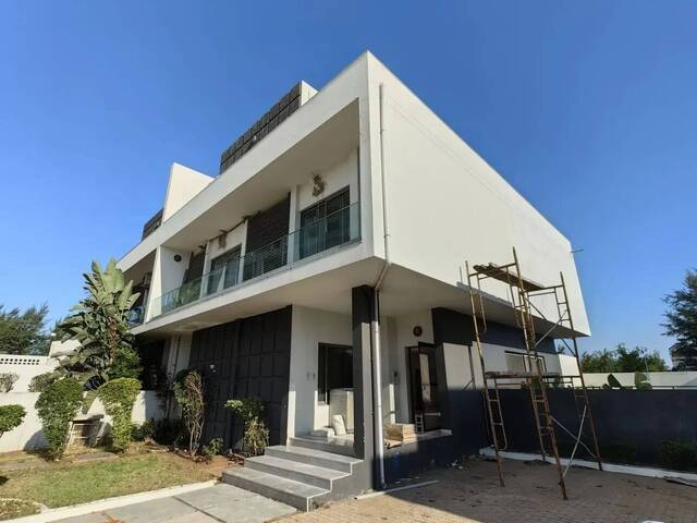 Casa para Arrendamento em Maputo - 2