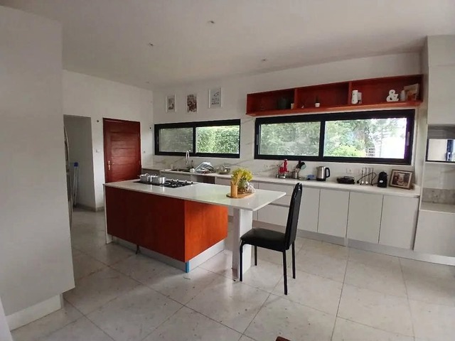Casa para Arrendamento em Maputo - 2